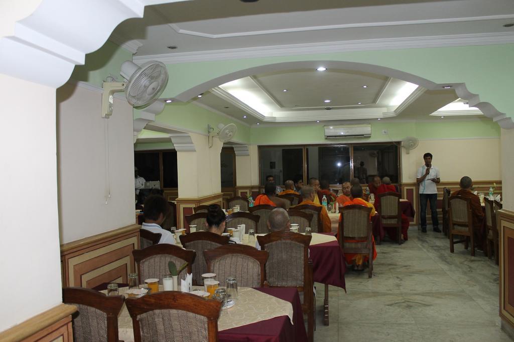 Hotel Delta International Bodh Gaya Exterior photo