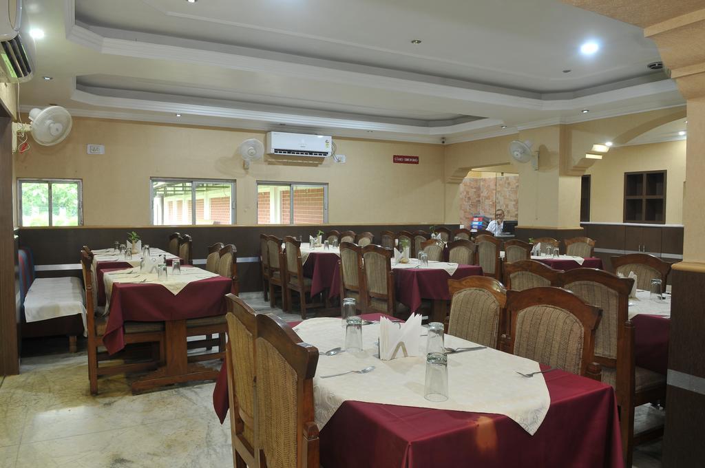 Hotel Delta International Bodh Gaya Exterior photo