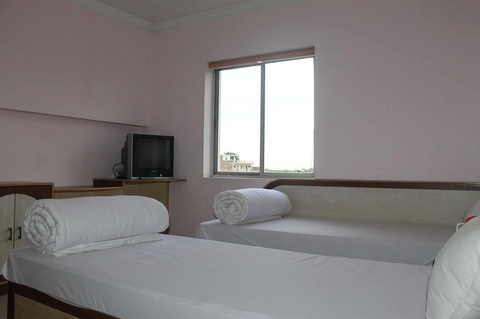Hotel Delta International Bodh Gaya Exterior photo